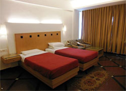 hotel-ilapuram-3